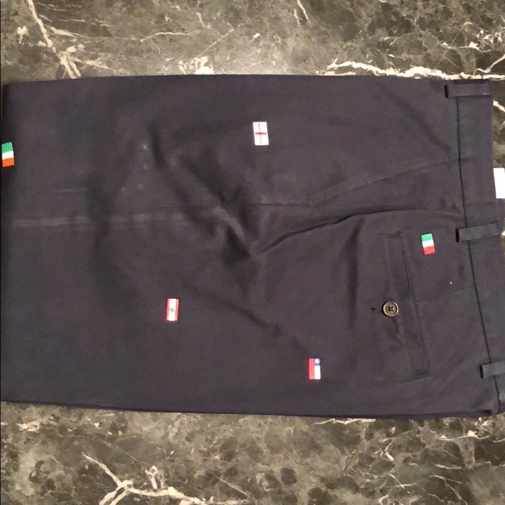 Men’s Embroidered Brooks Brothers Chinos